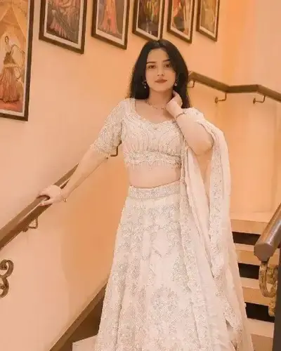 Escort Saligao